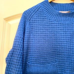 The Belgian-Waffle Pocket Pullover in ReCashmere - BLUE
